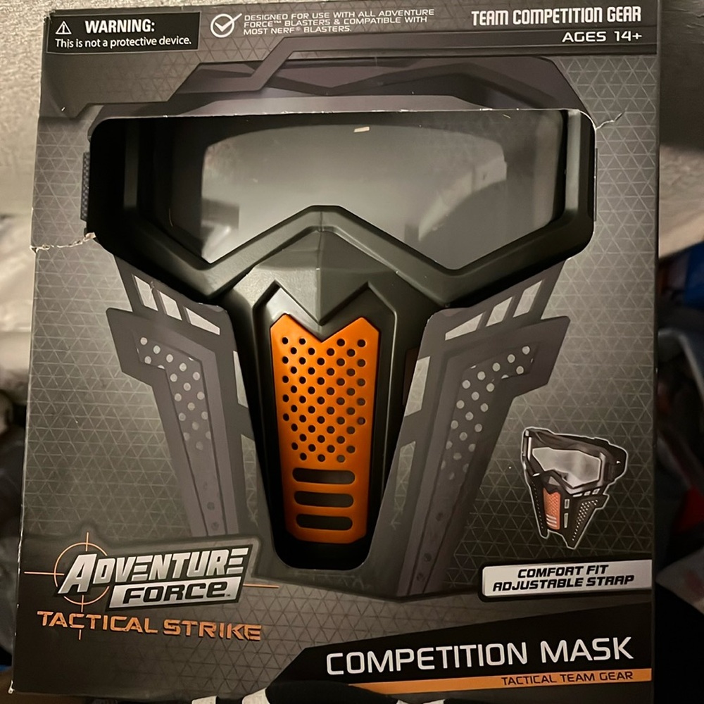 Adventure force competition mask